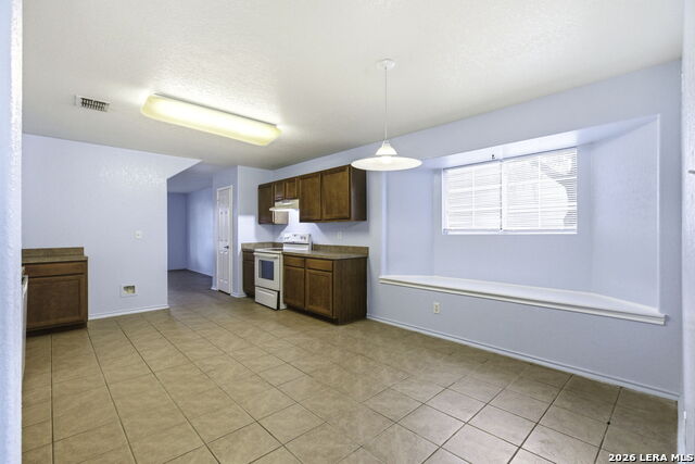 Image 9 of 26 For 10018 Fisherman Pier