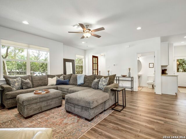 Image 6 of 30 For 660 Mockingbird