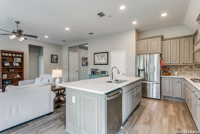 Image 14 of 45 For 5413 Hartley