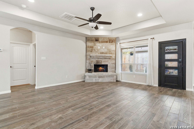 Image 5 of 23 For 570 Forest Crest