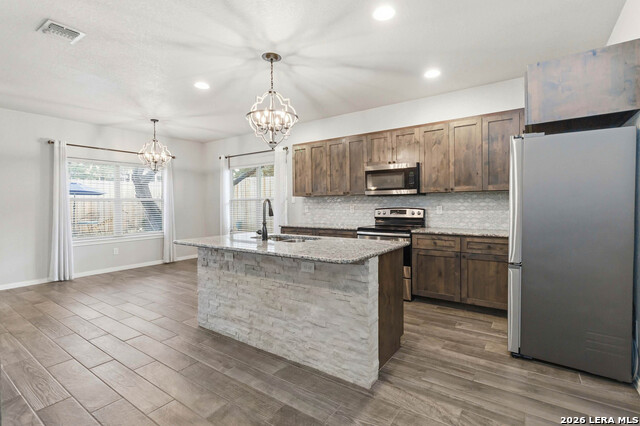 Image 9 of 23 For 570 Forest Crest