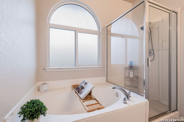 Image 20 of 26 For 732 Hollow Ridge