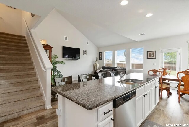 Image 12 of 28 For 934 Tenby Castle