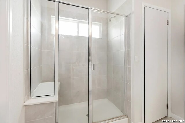 Image 18 of 28 For 934 Tenby Castle