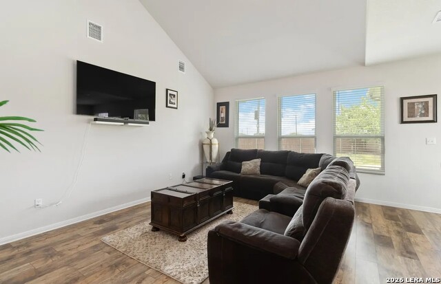 Image 5 of 28 For 934 Tenby Castle