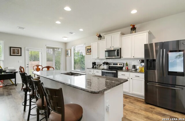 Image 7 of 28 For 934 Tenby Castle