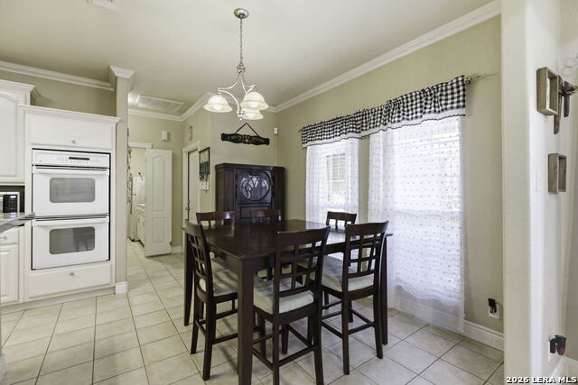 Image 11 of 36 For 1007 Bluebonnet Lane (lot 195)