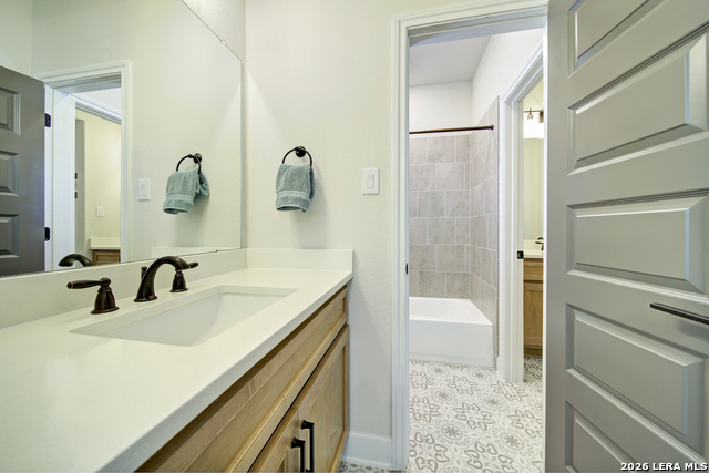 Image 10 of 37 For 931 Gyngell  