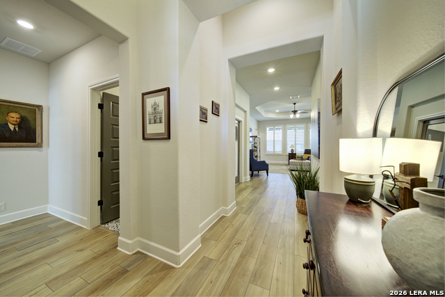 Image 4 of 37 For 931 Gyngell  