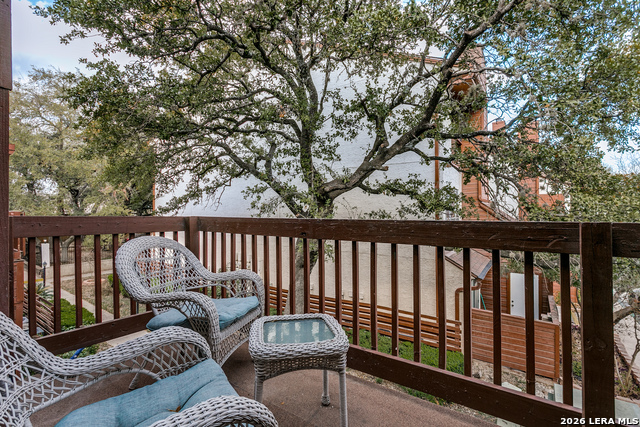 Image 23 of 25 For 10527 Perrin Beitel  C205