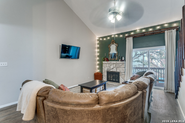 Image 7 of 25 For 10527 Perrin Beitel  C205