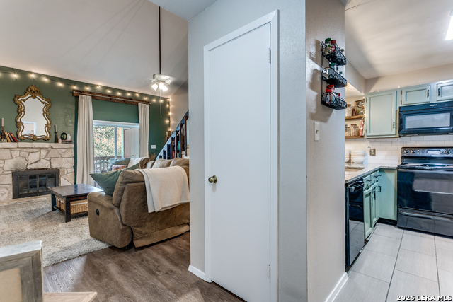 Image 8 of 25 For 10527 Perrin Beitel  C205