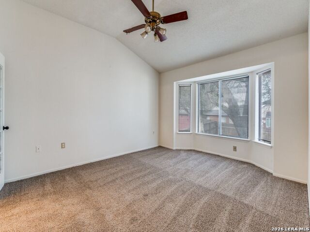 Image 16 of 25 For 6923 Raintree