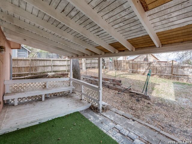 Image 22 of 25 For 6923 Raintree