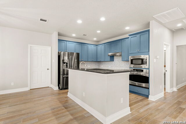 Image 8 of 28 For 942 San Pedro