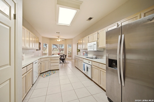 Image 13 of 45 For 13719 Chittim Woods