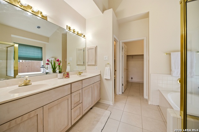 Image 22 of 45 For 13719 Chittim Woods