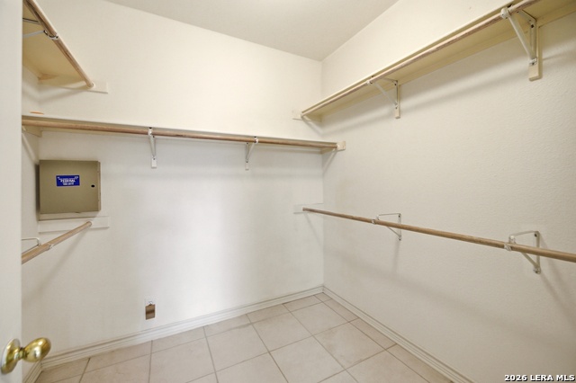 Image 24 of 45 For 13719 Chittim Woods