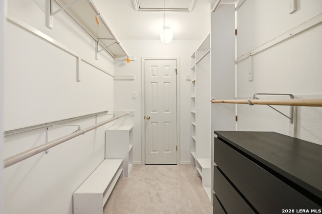 Image 32 of 45 For 13719 Chittim Woods