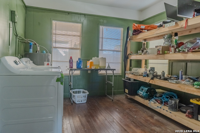 Image 18 of 43 For 918 New Laredo