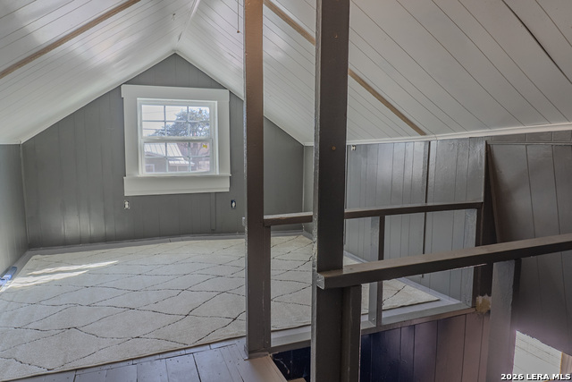 Image 25 of 43 For 918 New Laredo