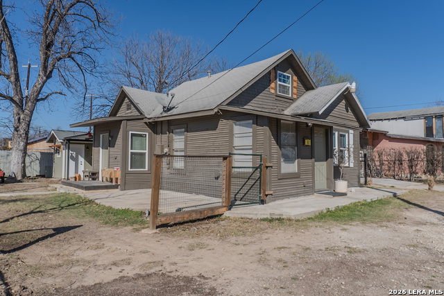 Image 30 of 43 For 918 New Laredo