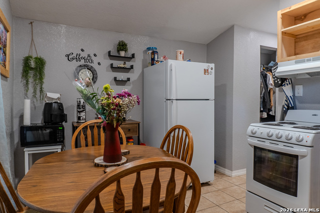 Image 38 of 43 For 918 New Laredo