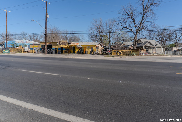 Image 43 of 43 For 918 New Laredo