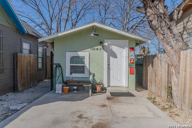 Image 5 of 43 For 918 New Laredo