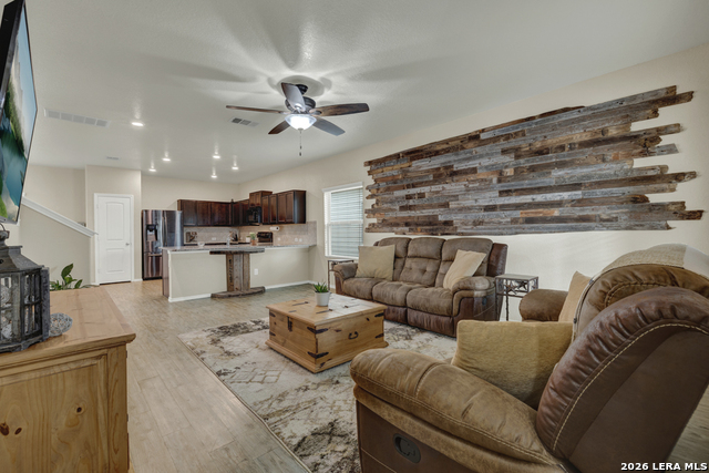 Image 6 of 43 For 124 Field Ridge