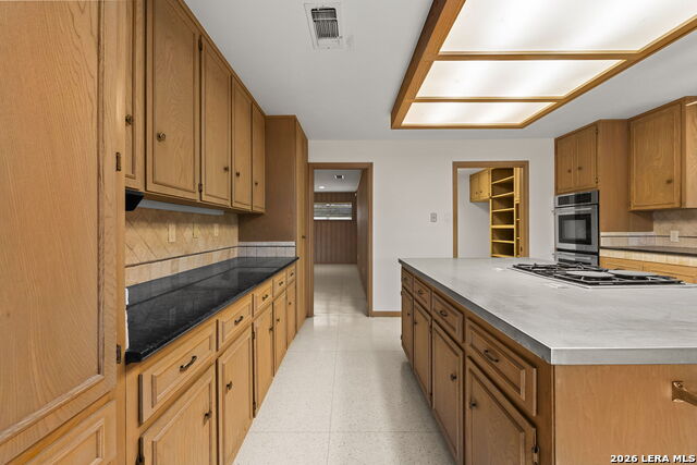 Image 11 of 67 For 85 Mission  