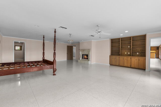 Image 19 of 67 For 85 Mission  