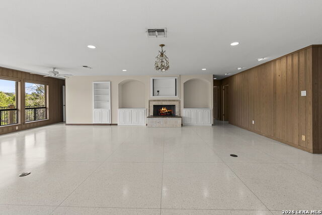 Image 4 of 67 For 85 Mission  