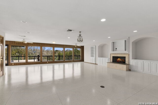 Image 7 of 67 For 85 Mission  