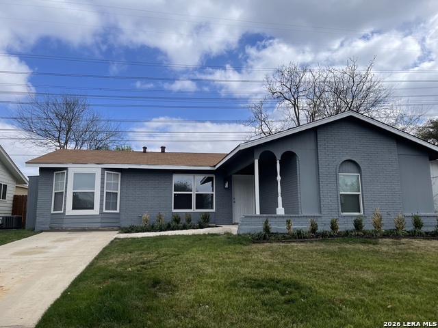 Image 3 of 19 For 4843 Tennyson