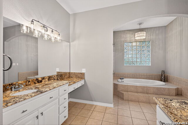 Image 29 of 67 For 8371 Settlers Peak