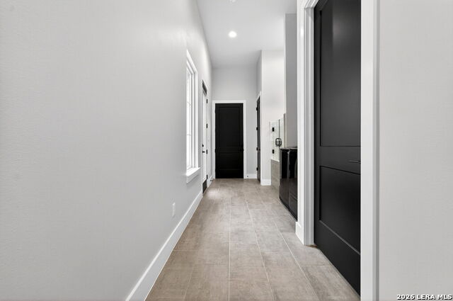 Image 33 of 72 For 8024 Alton  