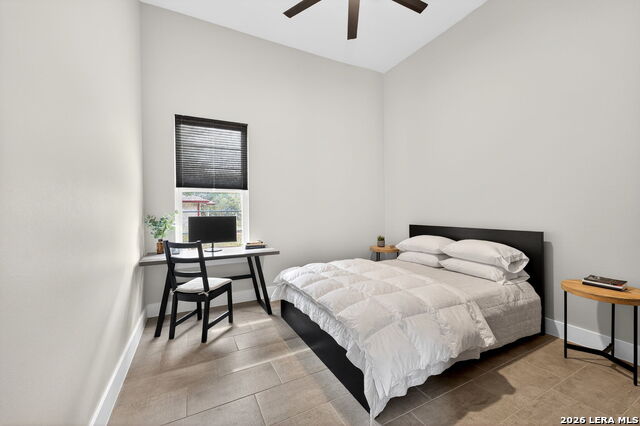 Image 34 of 72 For 8024 Alton  