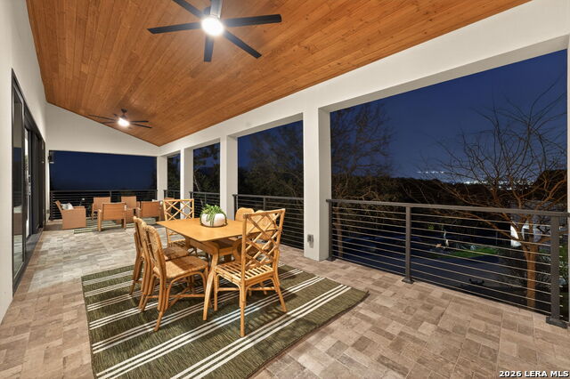 Image 49 of 72 For 8024 Alton  