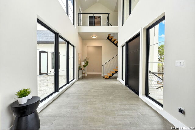 Image 9 of 72 For 8024 Alton  