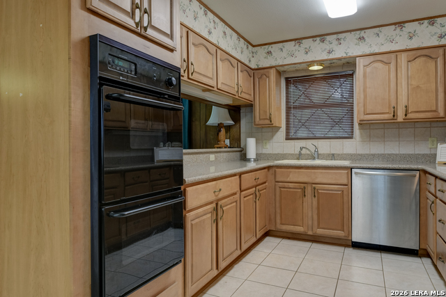 Image 12 of 24 For 25202 Saddle Trl N