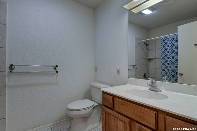 Image 19 of 24 For 25202 Saddle Trl N