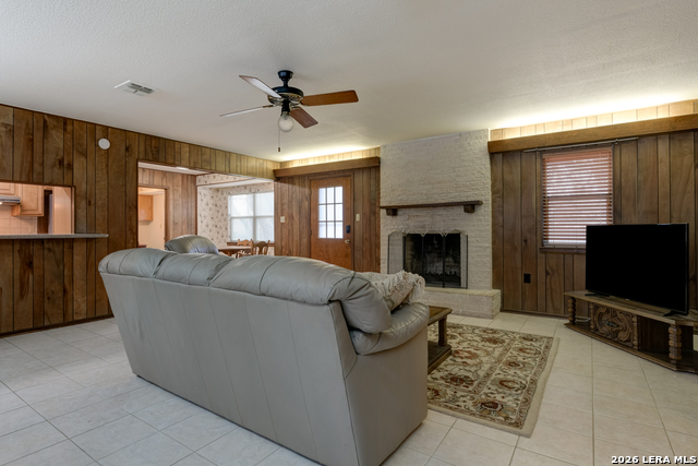 Image 7 of 24 For 25202 Saddle Trl N