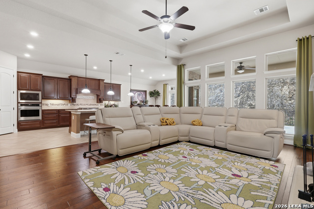 Image 10 of 38 For 16962 Sonoma Ridge