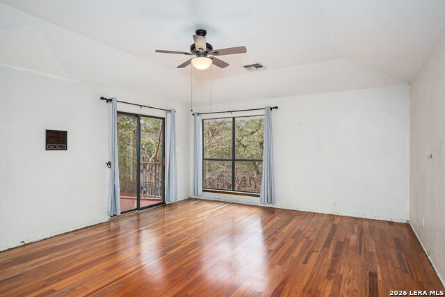 Image 16 of 49 For 23314 Eagle Gap