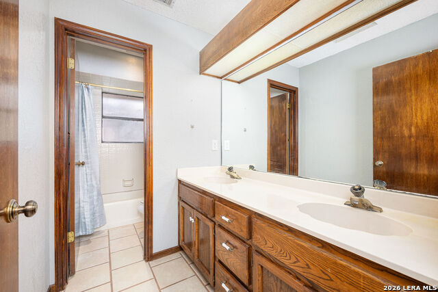 Image 22 of 49 For 23314 Eagle Gap