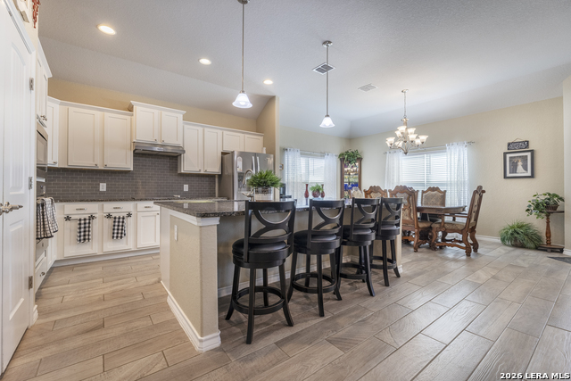 Details for 133 Grand View, Floresville, TX 78114