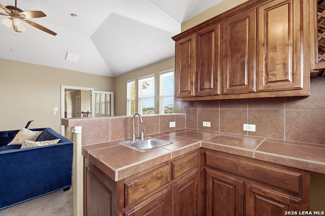 Image 32 of 48 For 322 Santa Domingo