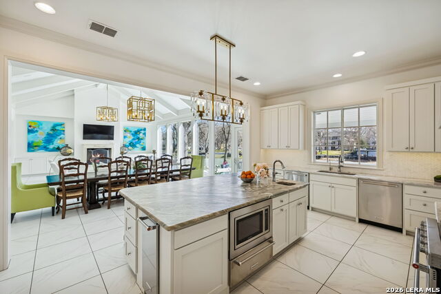 Image 12 of 35 For 2319 Terminal Loop