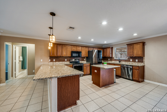 Image 13 of 33 For 22420 Red Sand